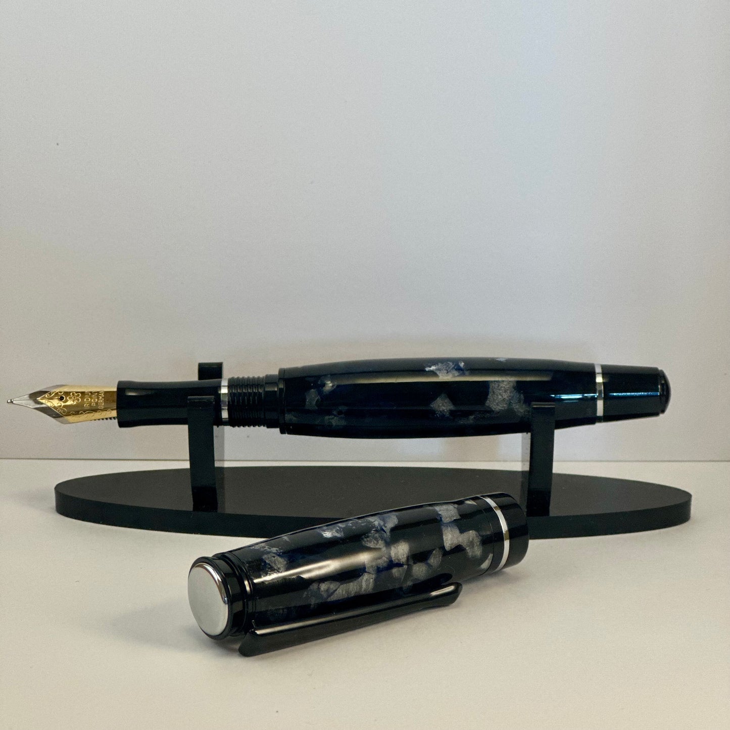 Blue Fleck and clear resin fountain pen